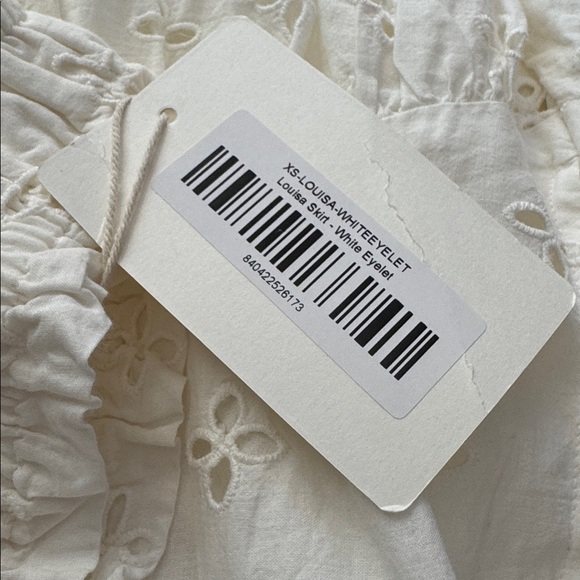 Marea White Louisa Eyelet Skirt. XS. NWT. - Picture 5 of 5